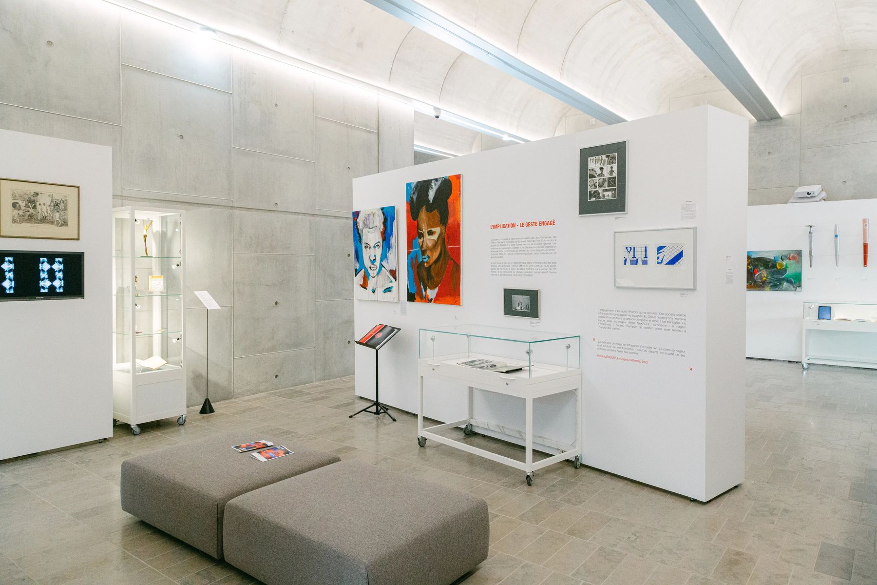 Exposition B - 2